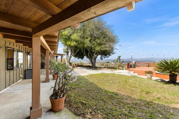 $1,609,000 | 15735 Highland Valley Road, Escondido, CA 92025