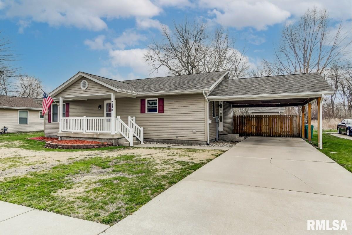 2230 East Enterprise Street Springfield, IL 62702 - Photo 4 of 39
