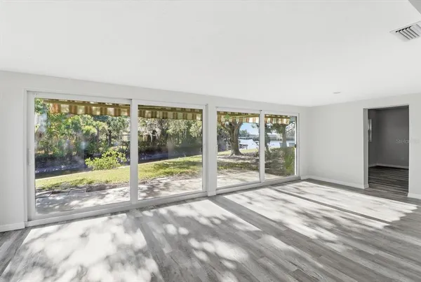 $170,000 | 11372 West Bayshore Drive, Crystal River, FL 34429