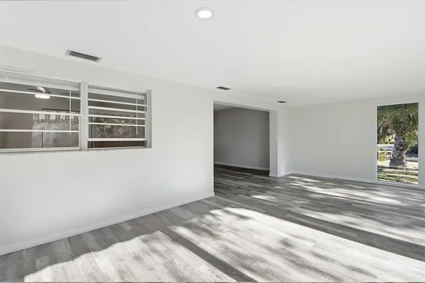$170,000 | 11372 West Bayshore Drive, Crystal River, FL 34429