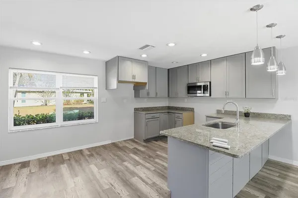 $170,000 | 11372 West Bayshore Drive, Crystal River, FL 34429