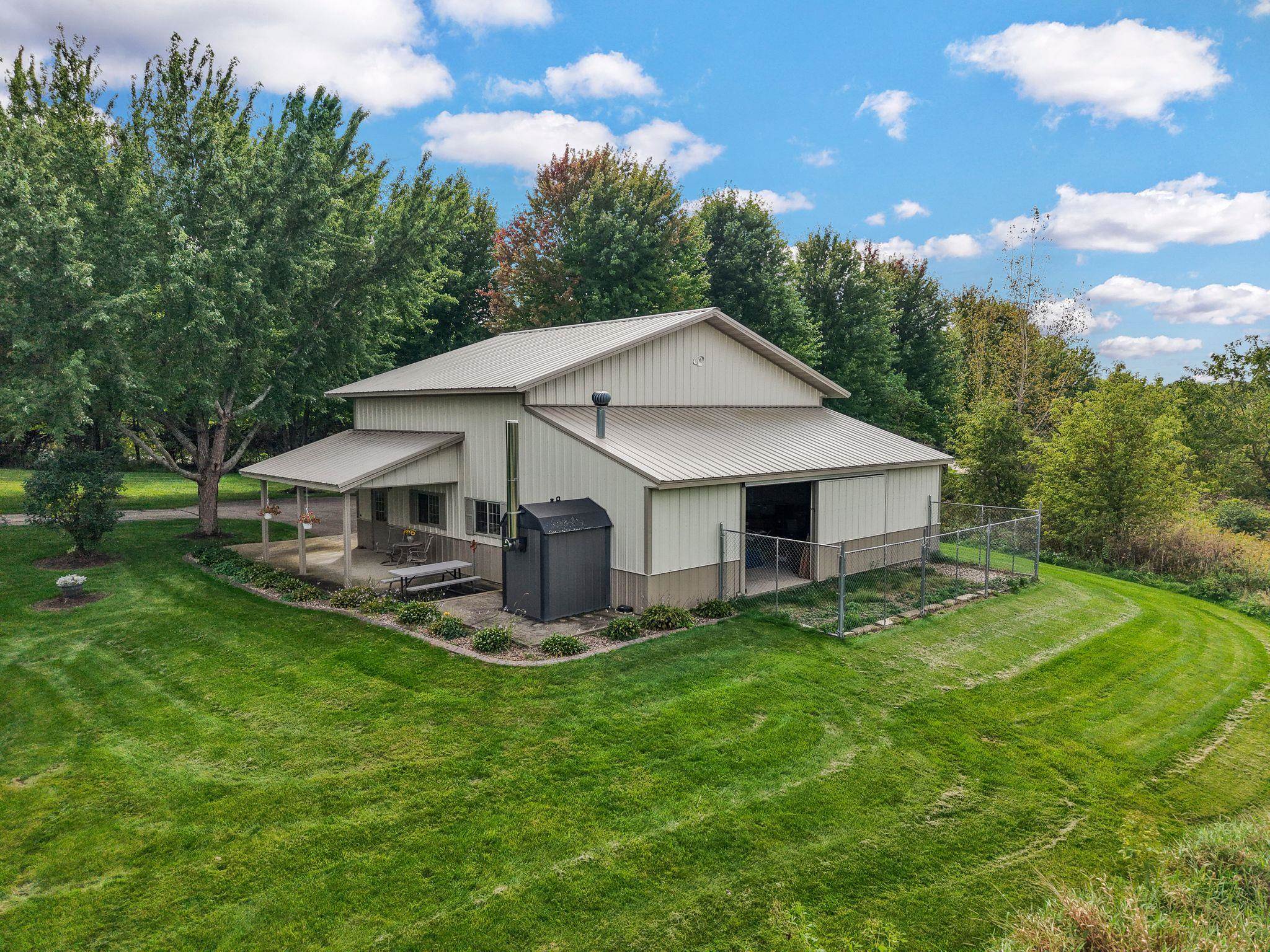 852 Canal Road Marshall, WI 53559 - Photo 15 of 61 Gallery Image 15