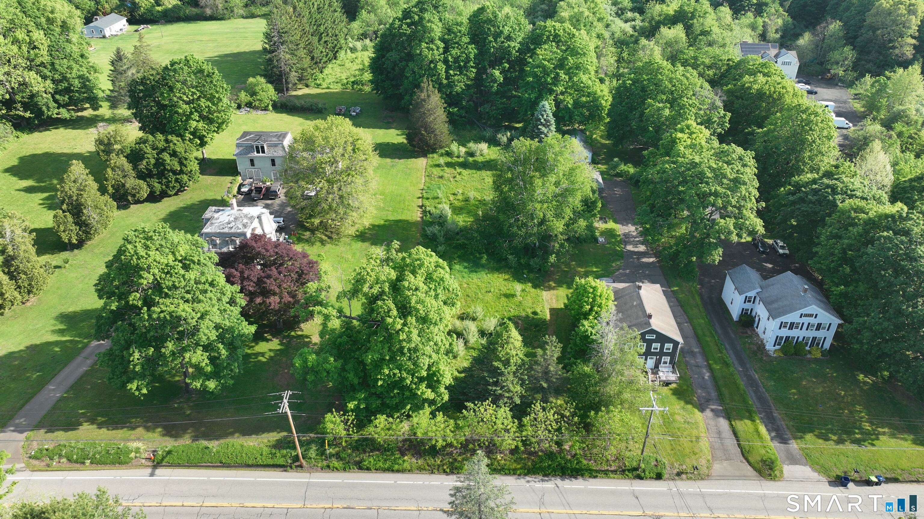 133 Main Street Middlefield, CT 06481 - Photo 3 of 6