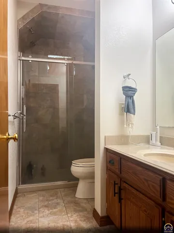 $438,000 | 1224 Pawnee Drive, St. Marys, KS 66536