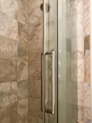 $438,000 | 1224 Pawnee Drive, St. Marys, KS 66536