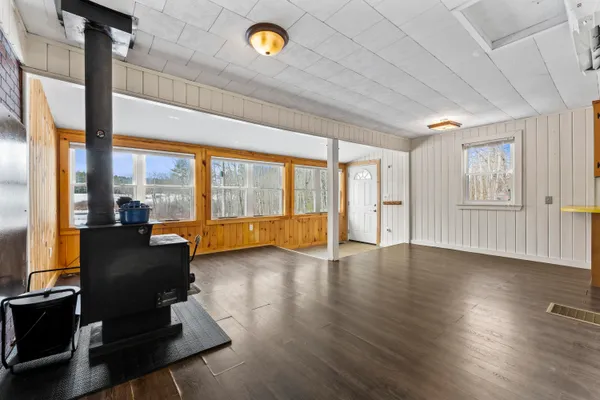 $274,900 | 3442 Washington Road, Waldoboro, ME 04572