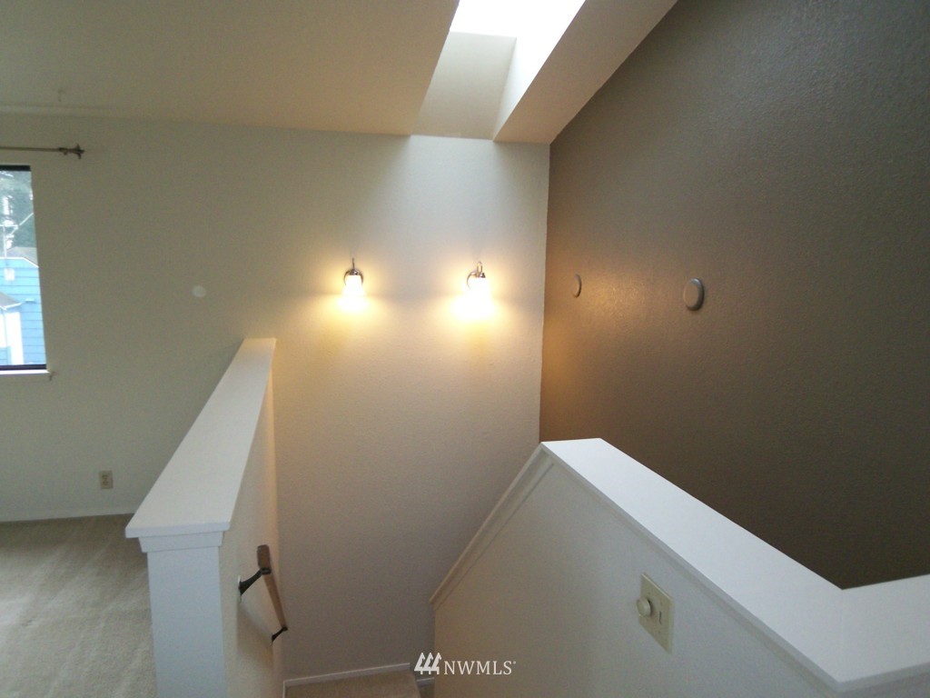 751 North 86th Street Seattle, WA 98103 - Photo 14 of 21 Gallery Image 14
