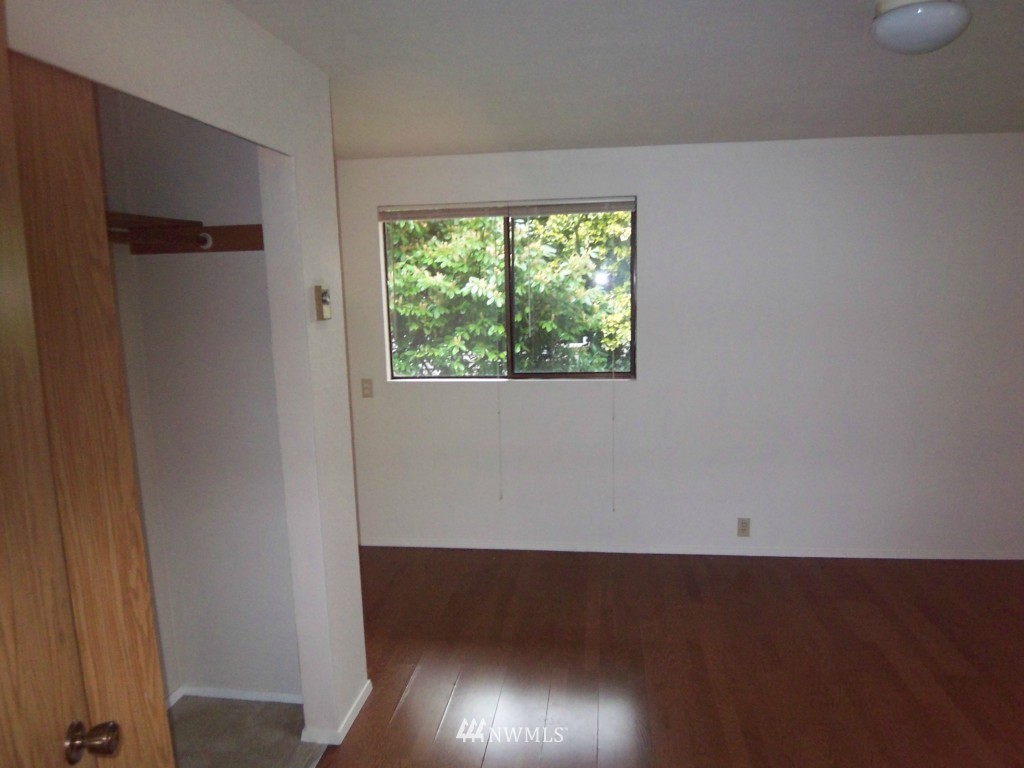 751 North 86th Street Seattle, WA 98103 - Photo 17 of 21 Gallery Image 17