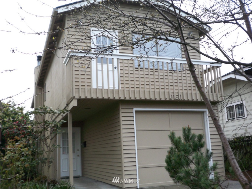 751 North 86th Street Seattle, WA 98103 - Photo 3 of 21 Gallery Image 3