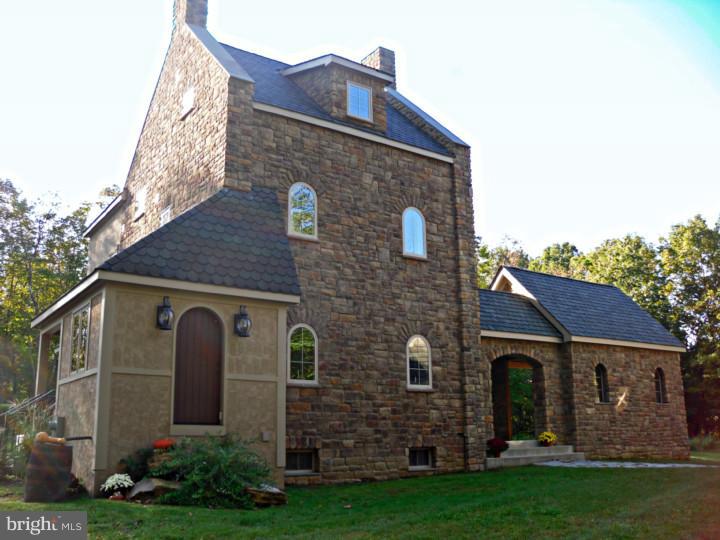 1641 Mill Road Furlong, PA 18925 - Photo 1 of 25 Gallery Image 1