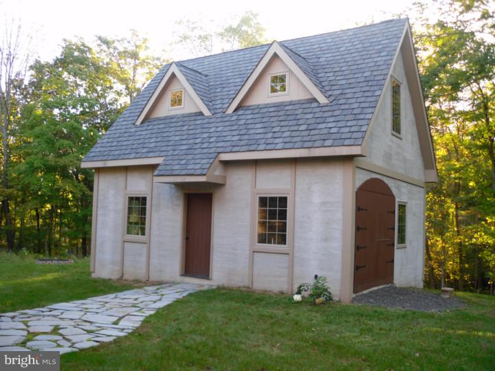 1641 Mill Road Furlong, PA 18925 - Photo 24 of 25 Garage
