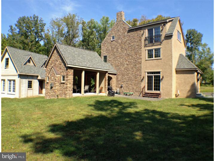 1641 Mill Road Furlong, PA 18925 - Photo 4 of 25 Exterior Back