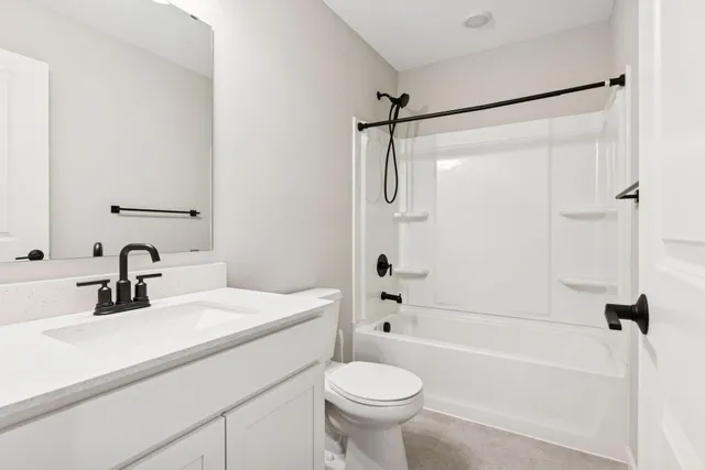 $425,000 | 9597 4th Street North, Lake Elmo, MN 55042