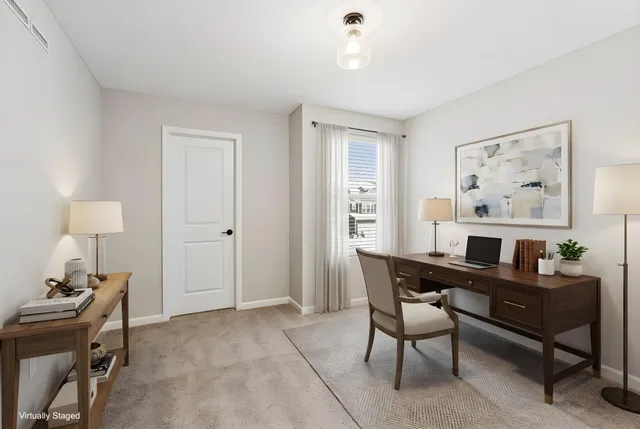 $425,000 | 9597 4th Street North, Lake Elmo, MN 55042