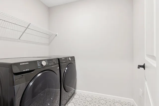 $425,000 | 9597 4th Street North, Lake Elmo, MN 55042