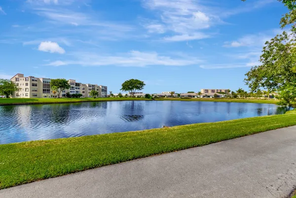 $1,750 | 14623 Bonaire Boulevard, Unit 502, Delray Beach, FL 33446