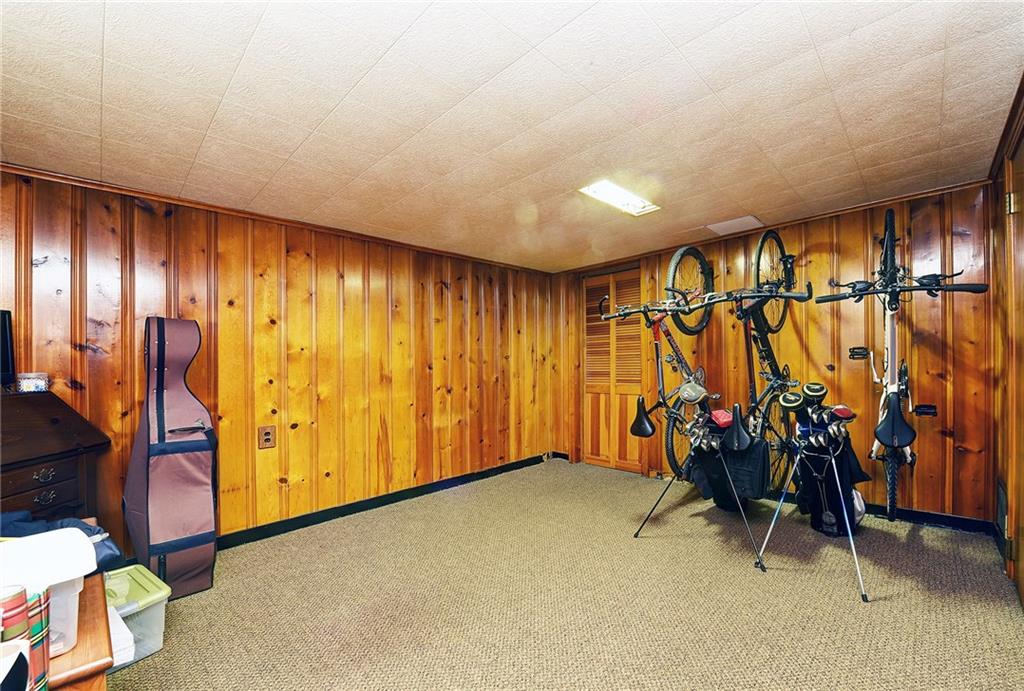 1106 Girard Road Pittsburgh, PA 15227 - Photo 23 of 25 Gallery Image 23