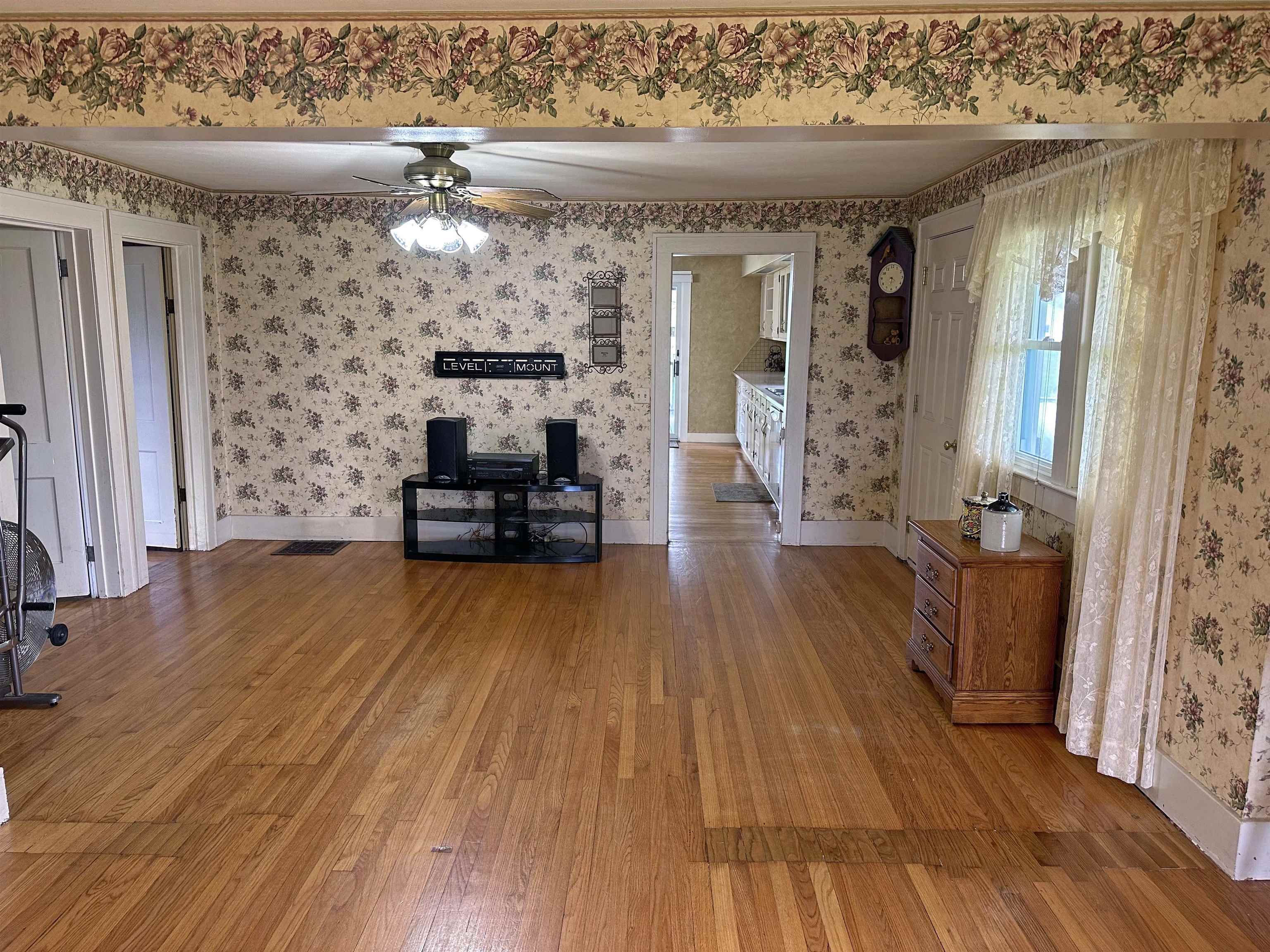 8117 Reed Road New Lothrop, MI 48460 - Photo 14 of 41 50106091-13.JPG
