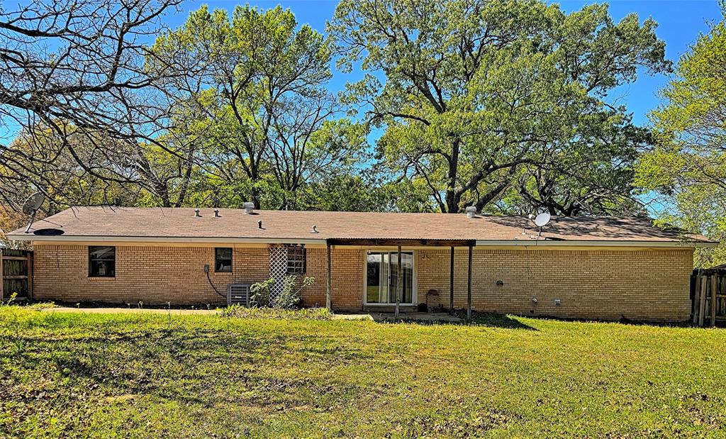 905 Bunny Rabbit Road Athens, TX 75751 - Photo 14 of 17
