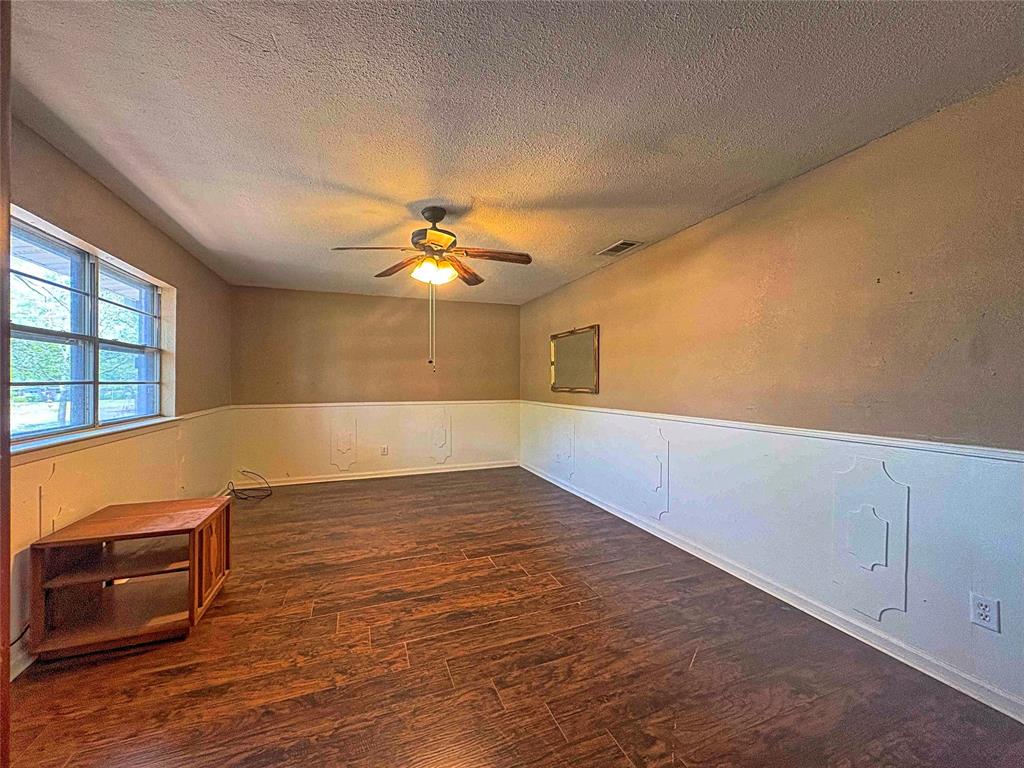905 Bunny Rabbit Road Athens, TX 75751 - Photo 3 of 17