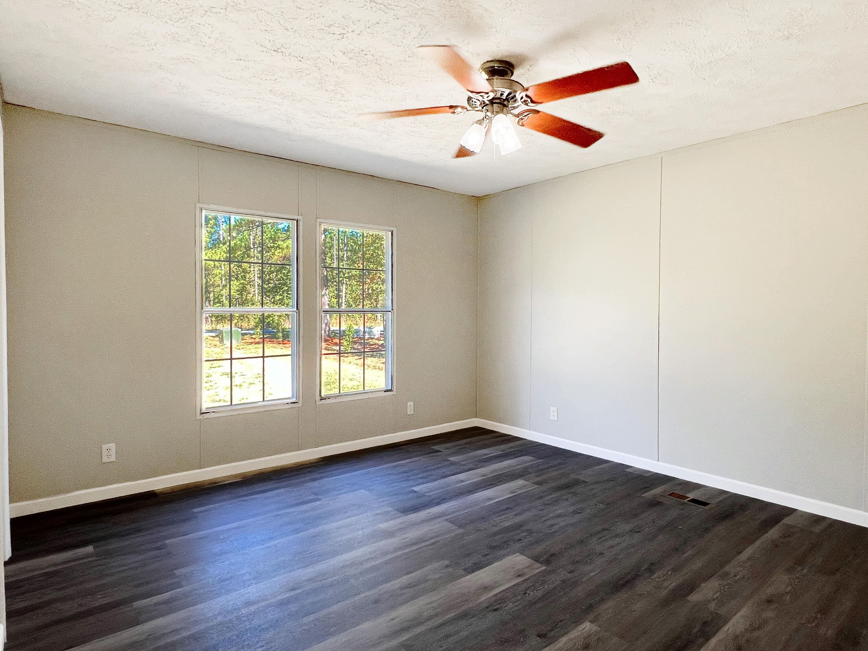 6082 Pleasant Grove Road Walterboro, SC 29488 - Photo 12 of 17 PGbed1