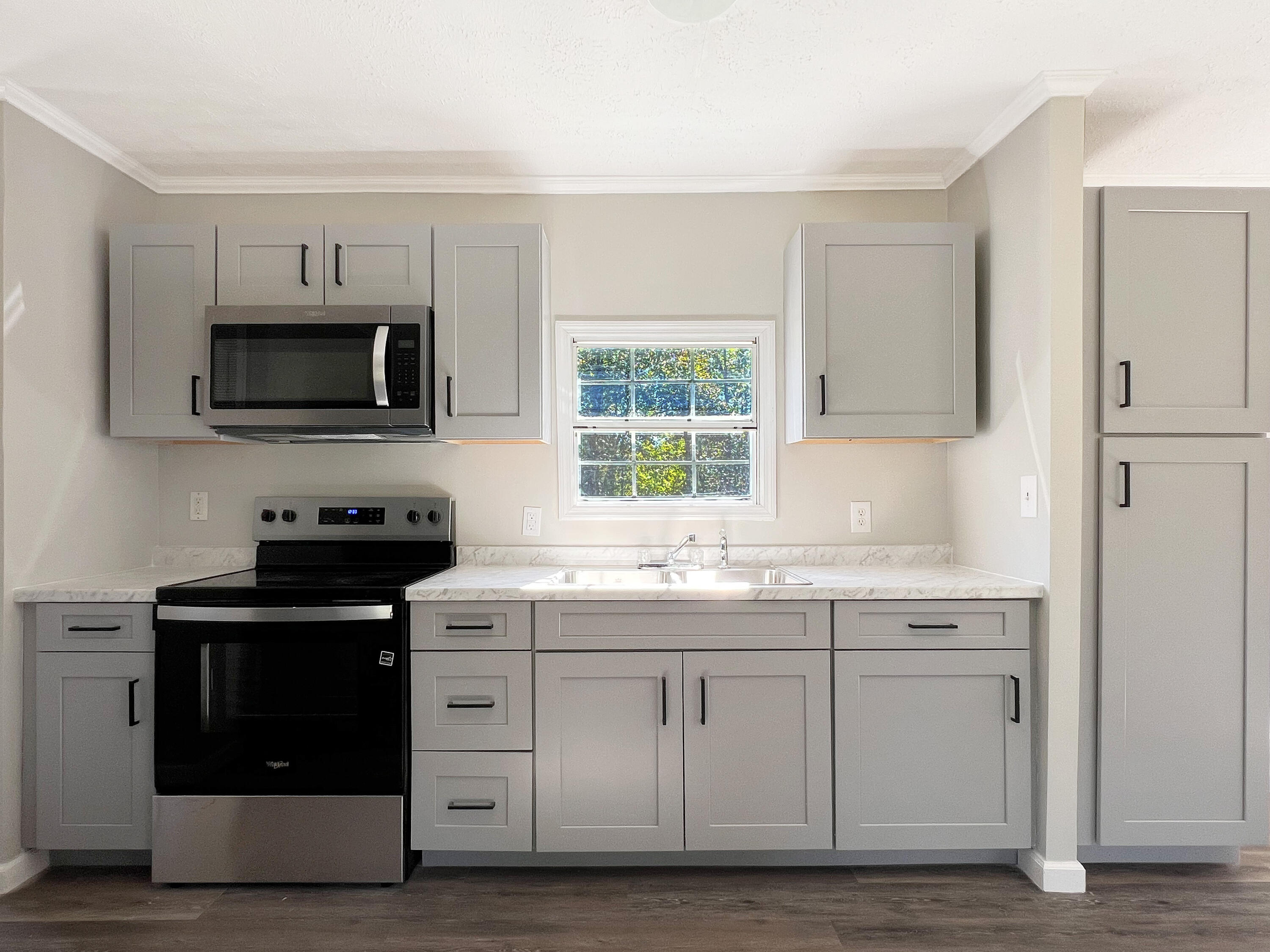 6082 Pleasant Grove Road Walterboro, SC 29488 - Photo 4 of 17 PGkitchen1