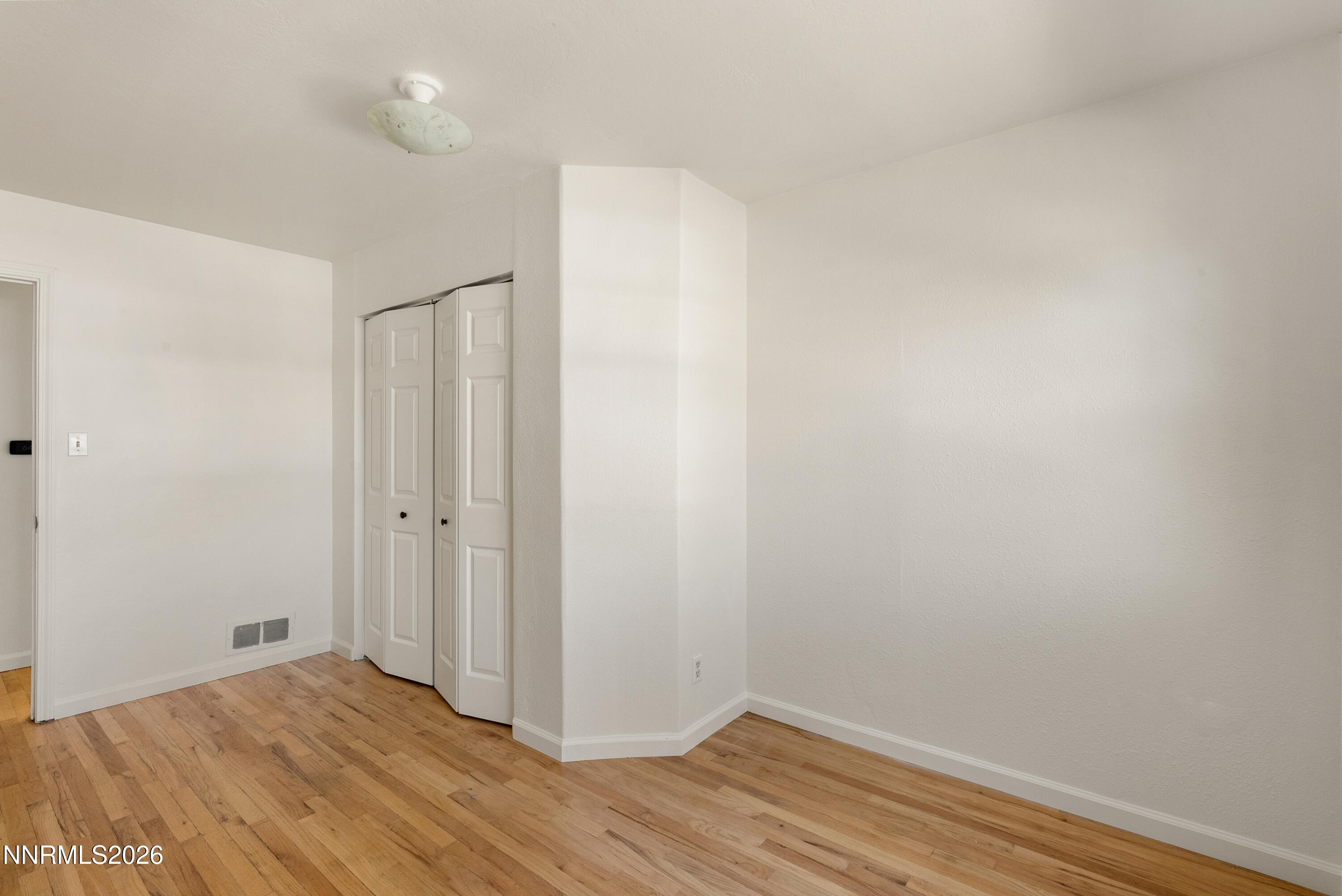 1060 Whitaker Drive Reno, NV 89503 - Photo 12 of 41 1060WhitakeDrive-23