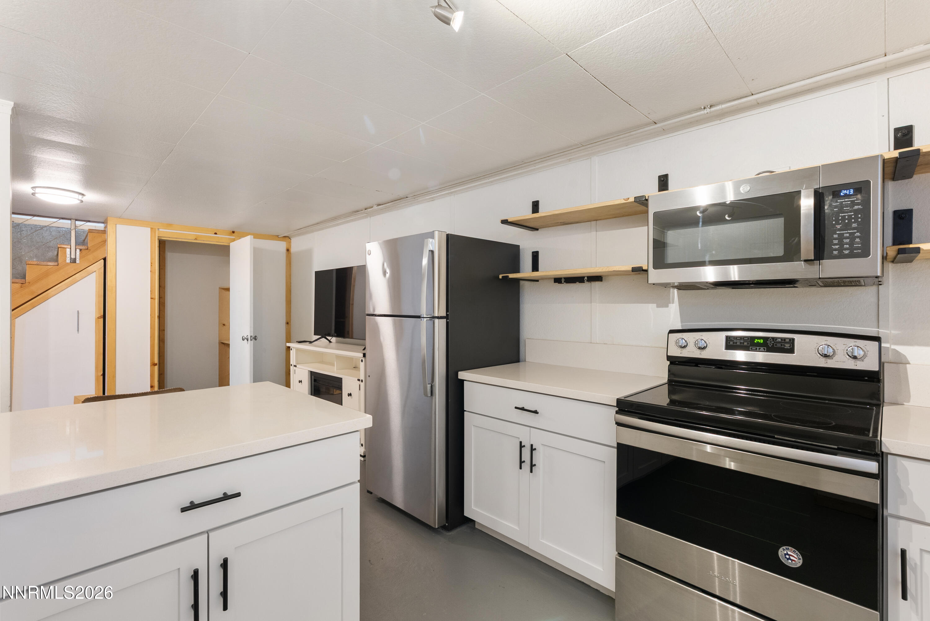 1060 Whitaker Drive Reno, NV 89503 - Photo 31 of 41 1060WhitakeDrive-44