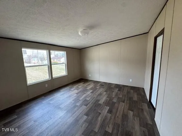 $215,000 | 215 Westerly Drive, Mosheim, TN 37818