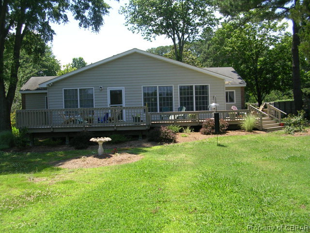 311 Haven Beach Road Moon, VA 23119 - Photo 19 of 34