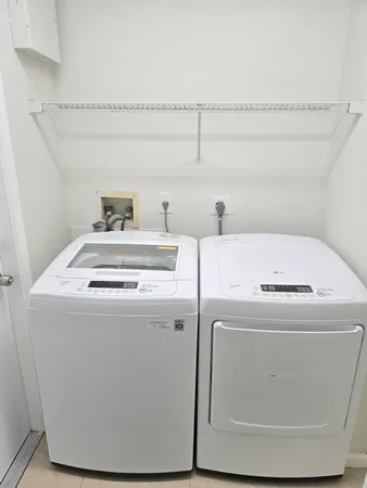 $3,200 | 1041 Fairfax Circle West, Boynton Beach, FL 33436