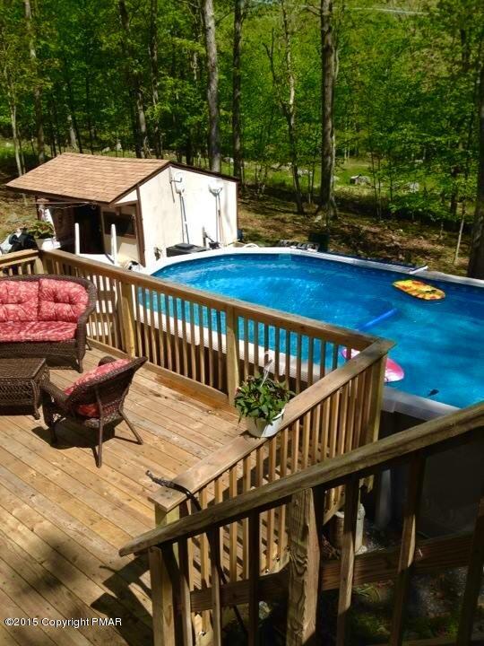 2222 Sparrow Road Bushkill, PA 18324 - Photo 30 of 30 salt water pool.bmp