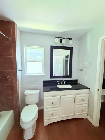 $1,850 | 914 Beaver Trail, Unit B, Austin, TX 78746