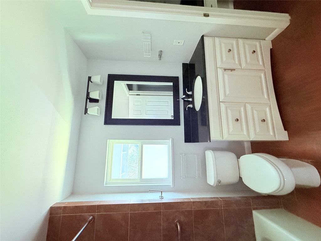 914 Beaver Trail, Unit B Austin, TX 78746 - Photo 18 of 30