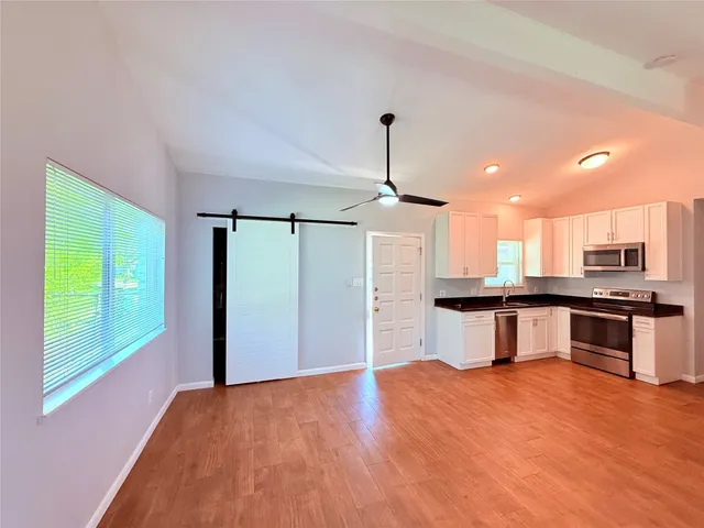 $1,850 | 914 Beaver Trail, Unit B, Austin, TX 78746