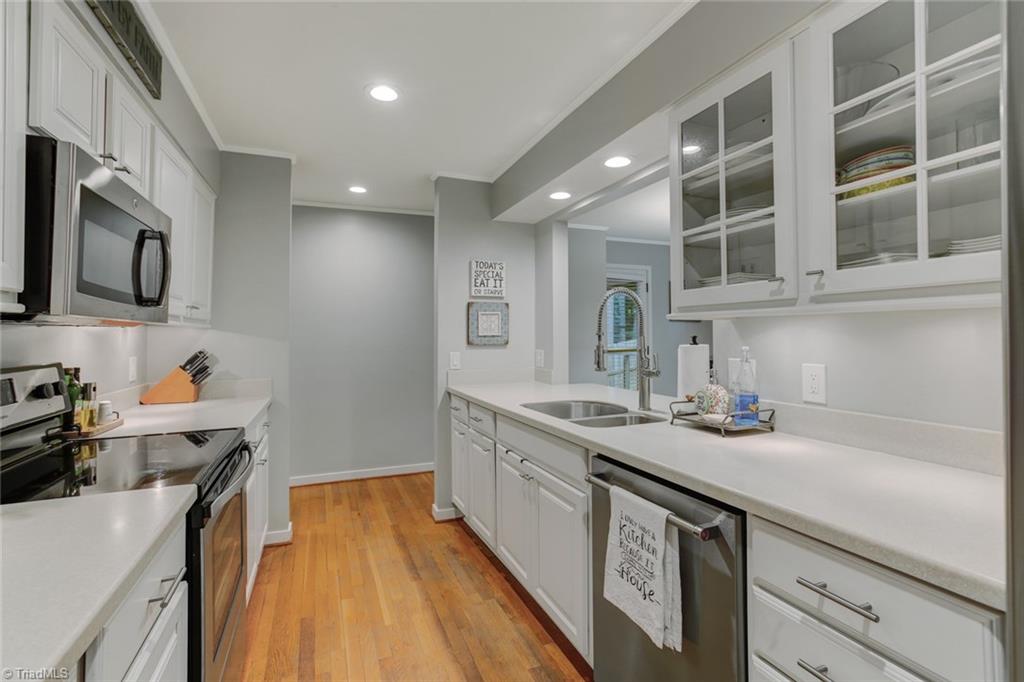 5314 Tower Road Greensboro, NC 27410 - Photo 5 of 29 Gallery Image 5