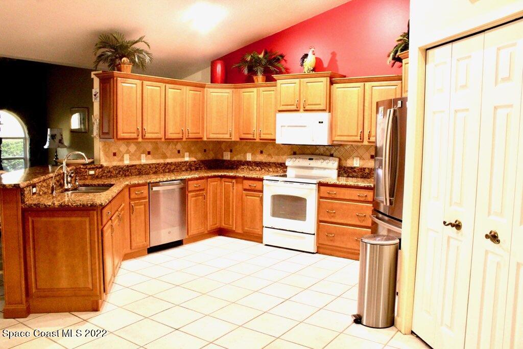 831 Croton Road Rockledge, FL 32955 - Photo 5 of 18 IMG_8706_