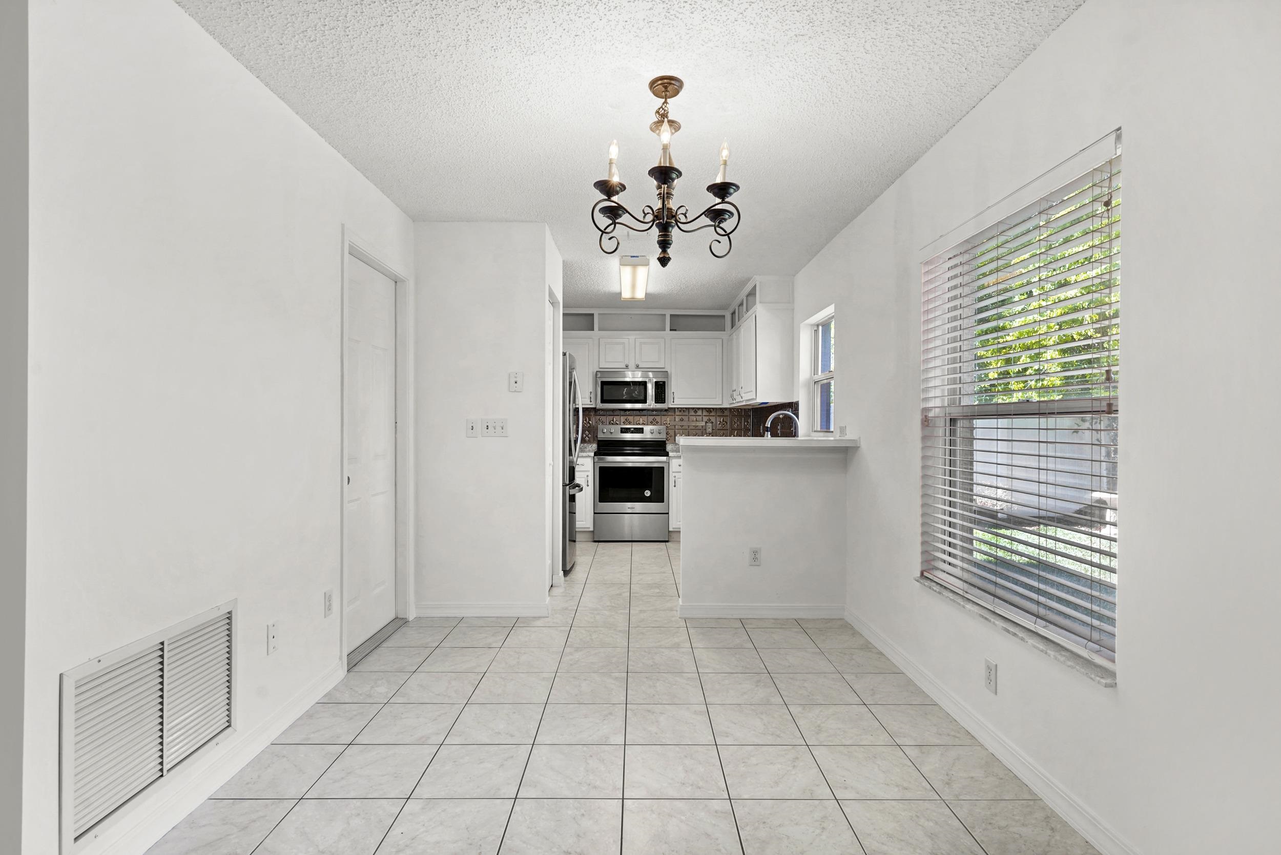 444 Mango Circle St. Augustine, FL 32095 - Photo 10 of 38