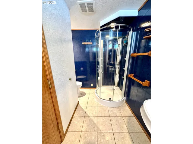 $364,990 | 1920 Cliff Street, Baker City, OR 97814