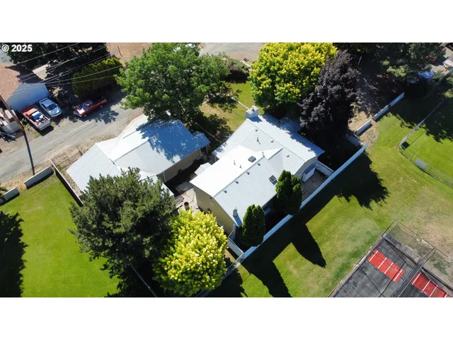 $364,990 | 1920 Cliff Street, Baker City, OR 97814