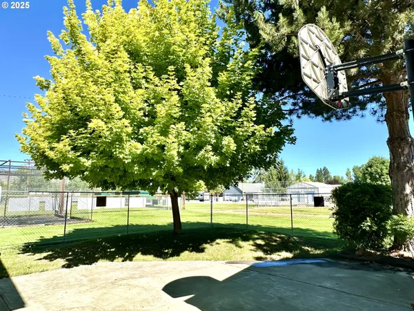 $359,900 | 1920 Cliff Street, Baker City, OR 97814
