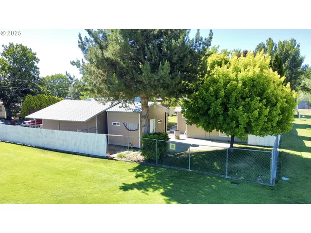 $364,990 | 1920 Cliff Street, Baker City, OR 97814