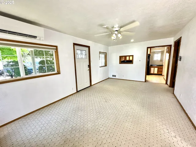 $364,990 | 1920 Cliff Street, Baker City, OR 97814