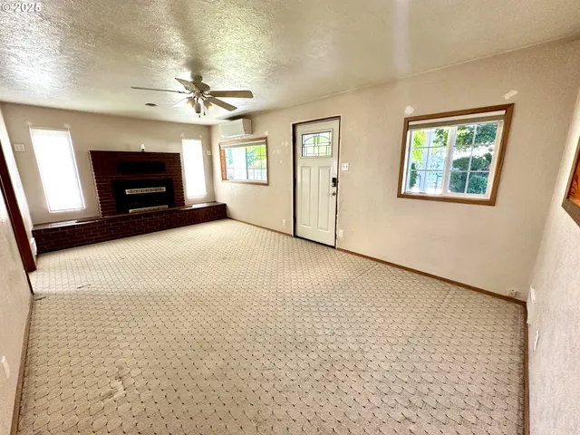 $364,990 | 1920 Cliff Street, Baker City, OR 97814