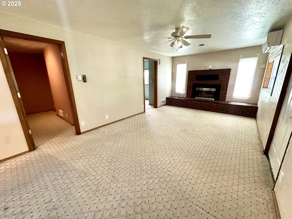 $359,900 | 1920 Cliff Street, Baker City, OR 97814