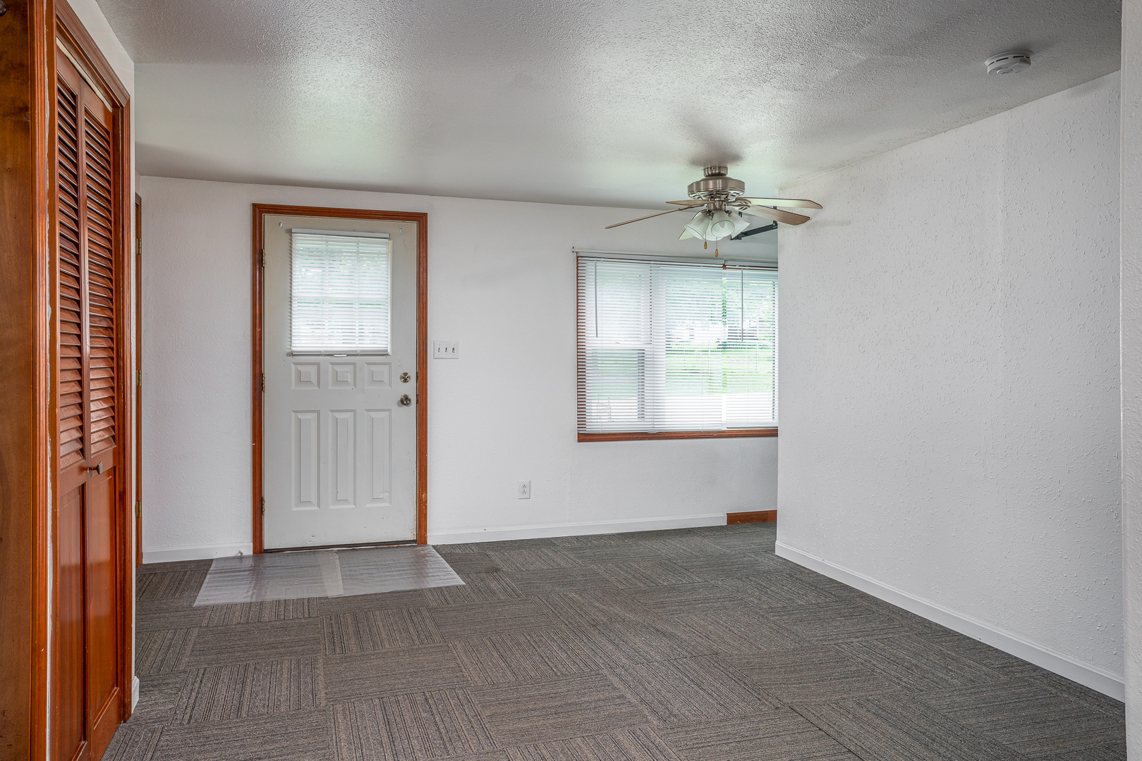 815 7th Street Colona, IL 61241 - Photo 5 of 16