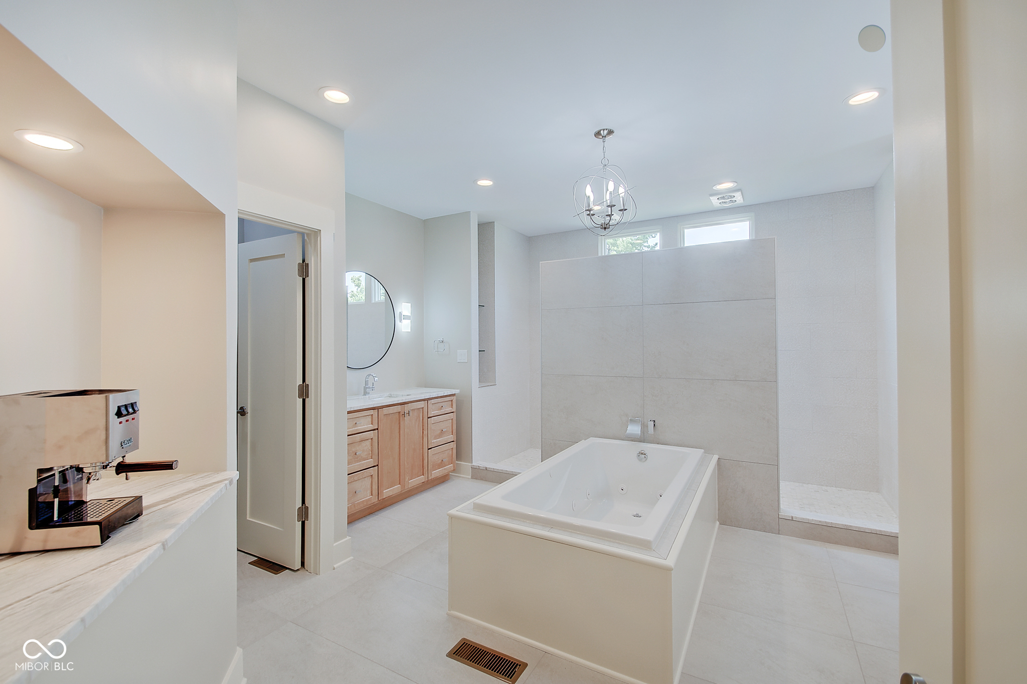 3621 Olive Branch Road Greenwood, IN 46143 - Photo 24 of 83