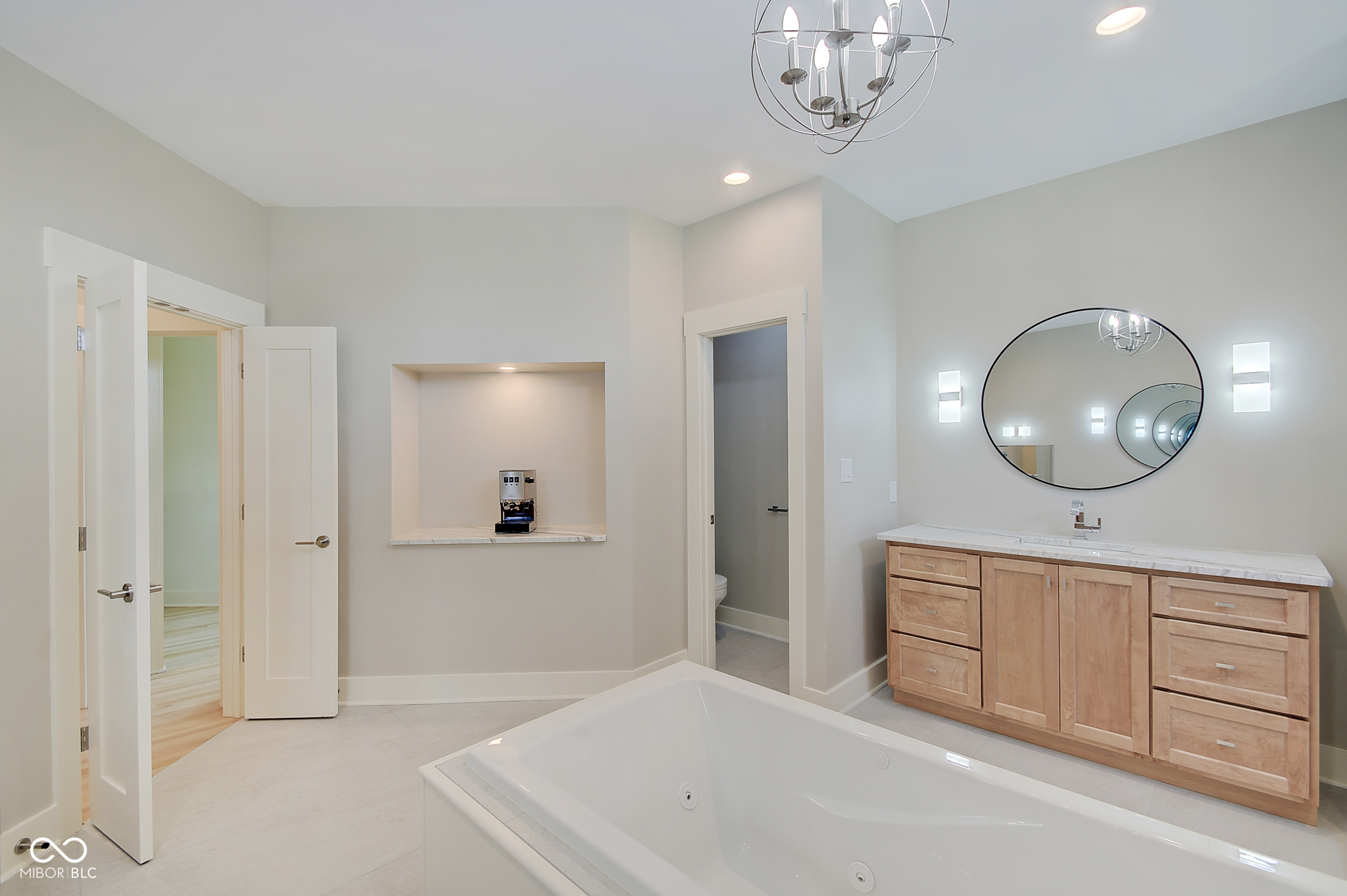 3621 Olive Branch Road Greenwood, IN 46143 - Photo 26 of 83