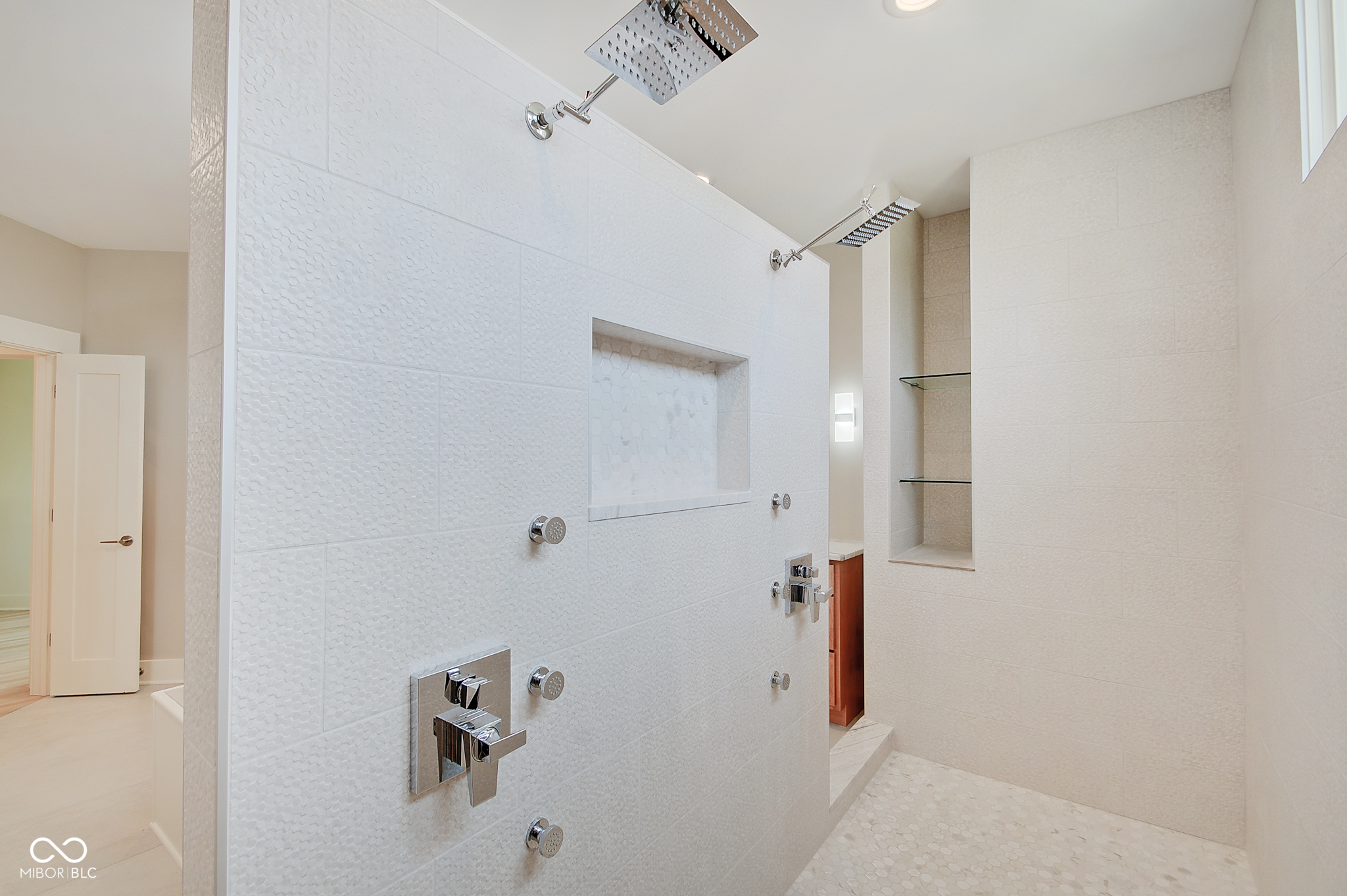 3621 Olive Branch Road Greenwood, IN 46143 - Photo 27 of 83