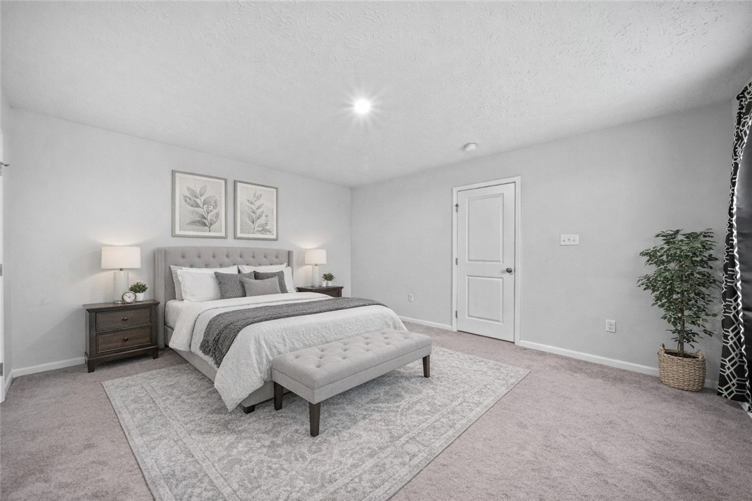 226 Golden Gate Avenue Springfield, OH 45506 - Photo 10 of 20 This peaceful bedroom offers a relaxing retreat.